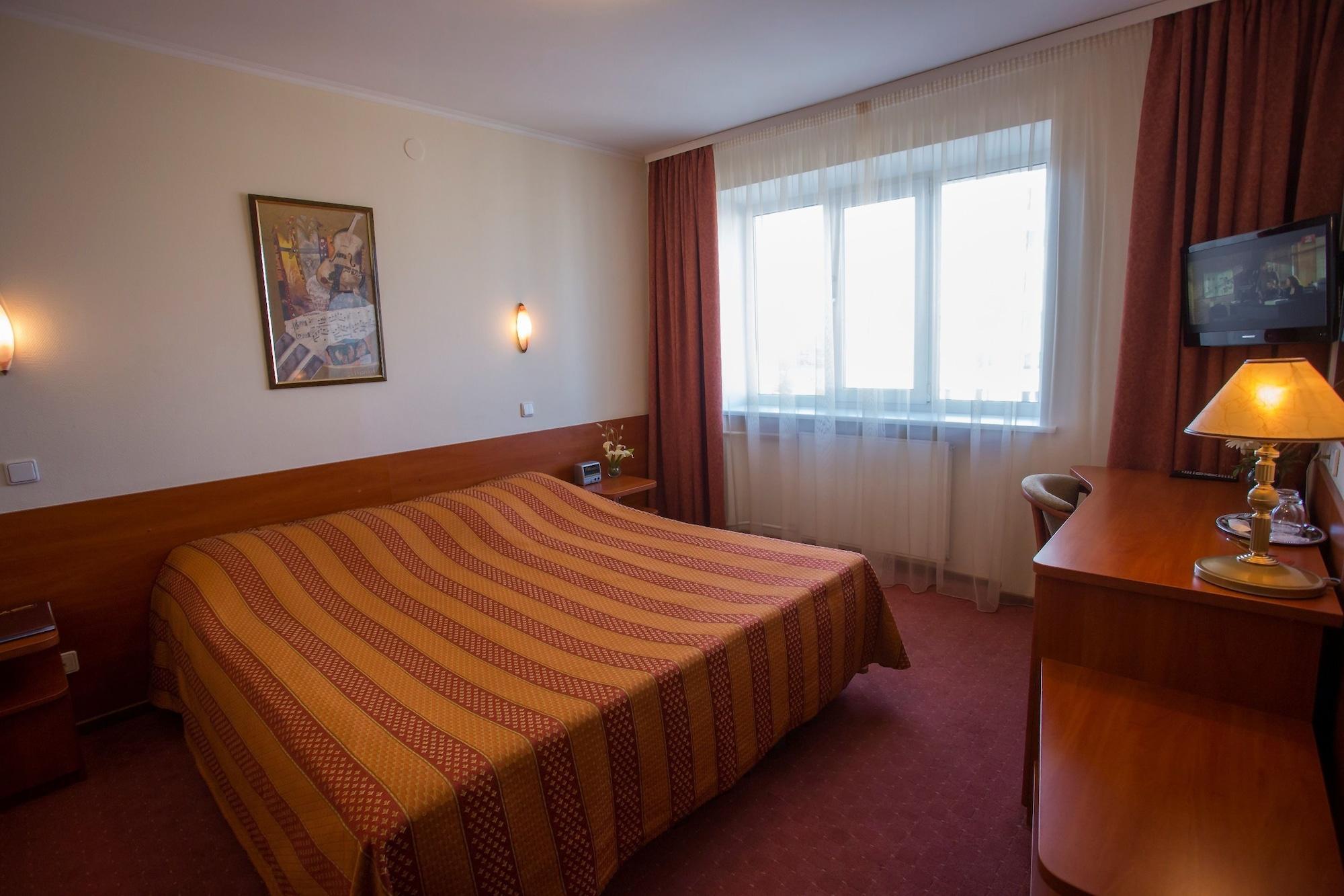 Sputnik Hotel Minsk Extérieur photo