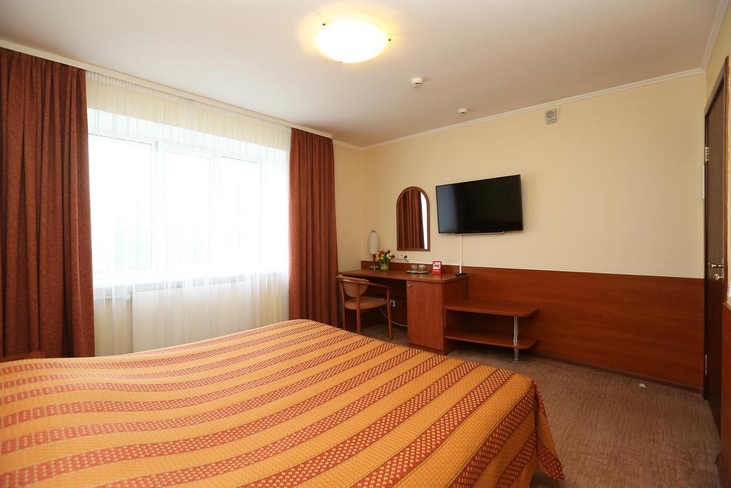 Sputnik Hotel Minsk Extérieur photo
