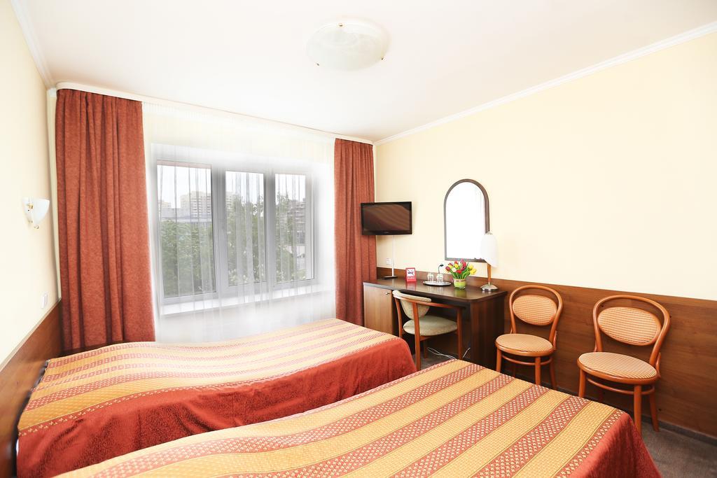 Sputnik Hotel Minsk Extérieur photo